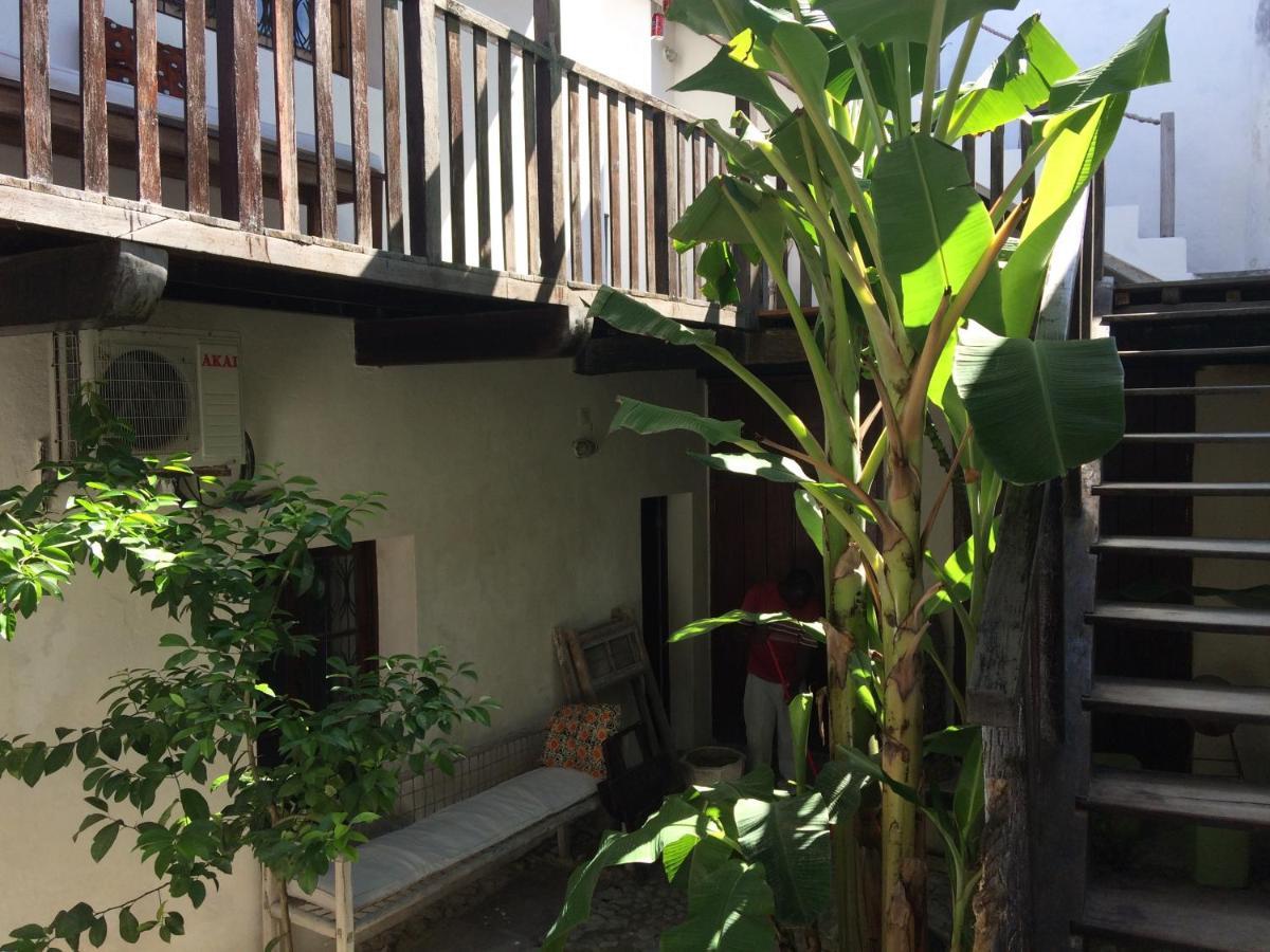 Casa Fabula Bed & Breakfast Ilha de Mocambique Exterior photo